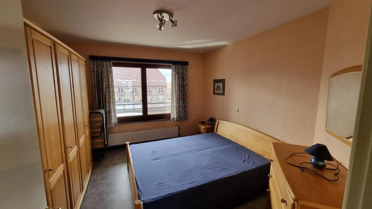 Astoria Appartement Zeedijk Oostende Ostenda